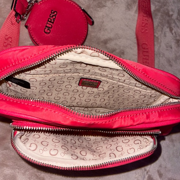 GUESS LOS ANGELES Red-Orange* CROSSBODY BAG WITH POUCH ** - Picture 3 of 5